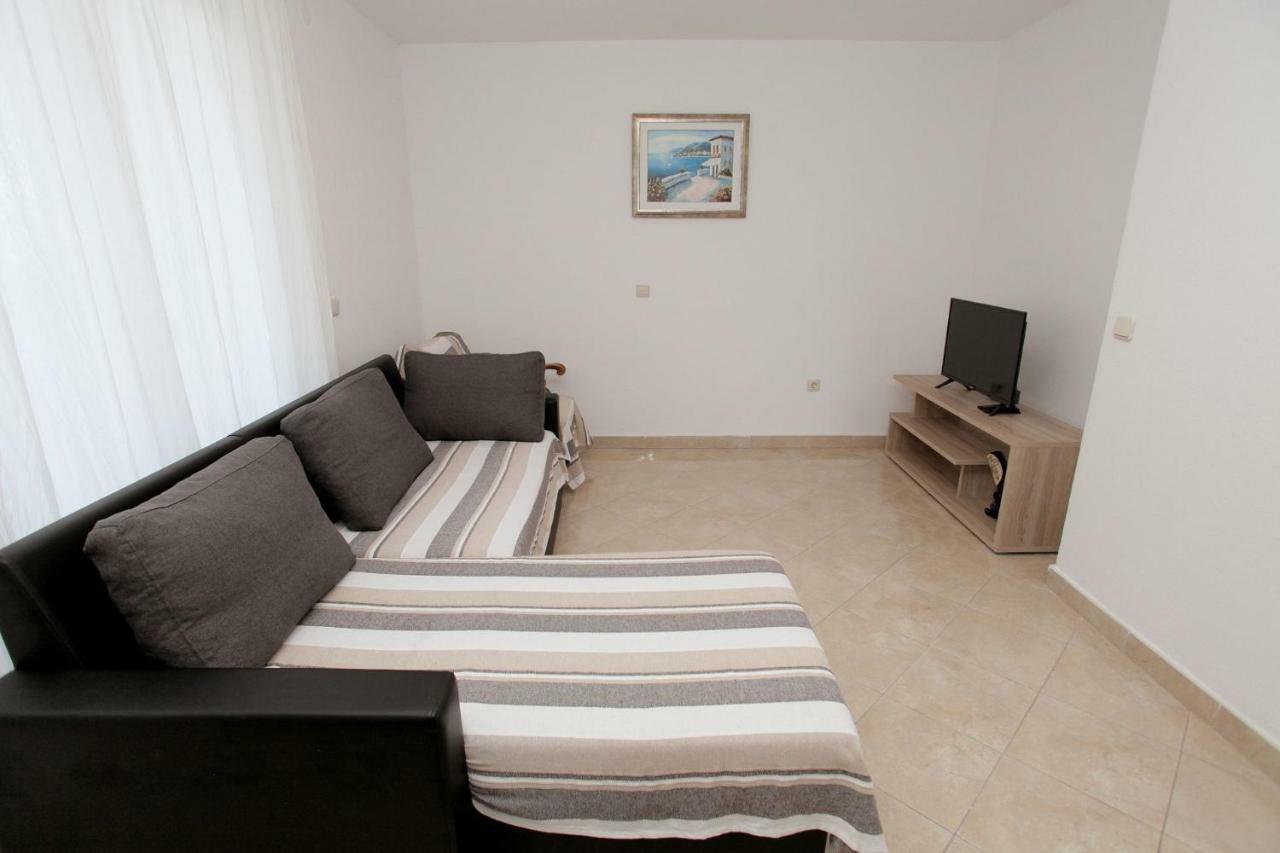 Apartments Maja - Sea View تروغير المظهر الخارجي الصورة