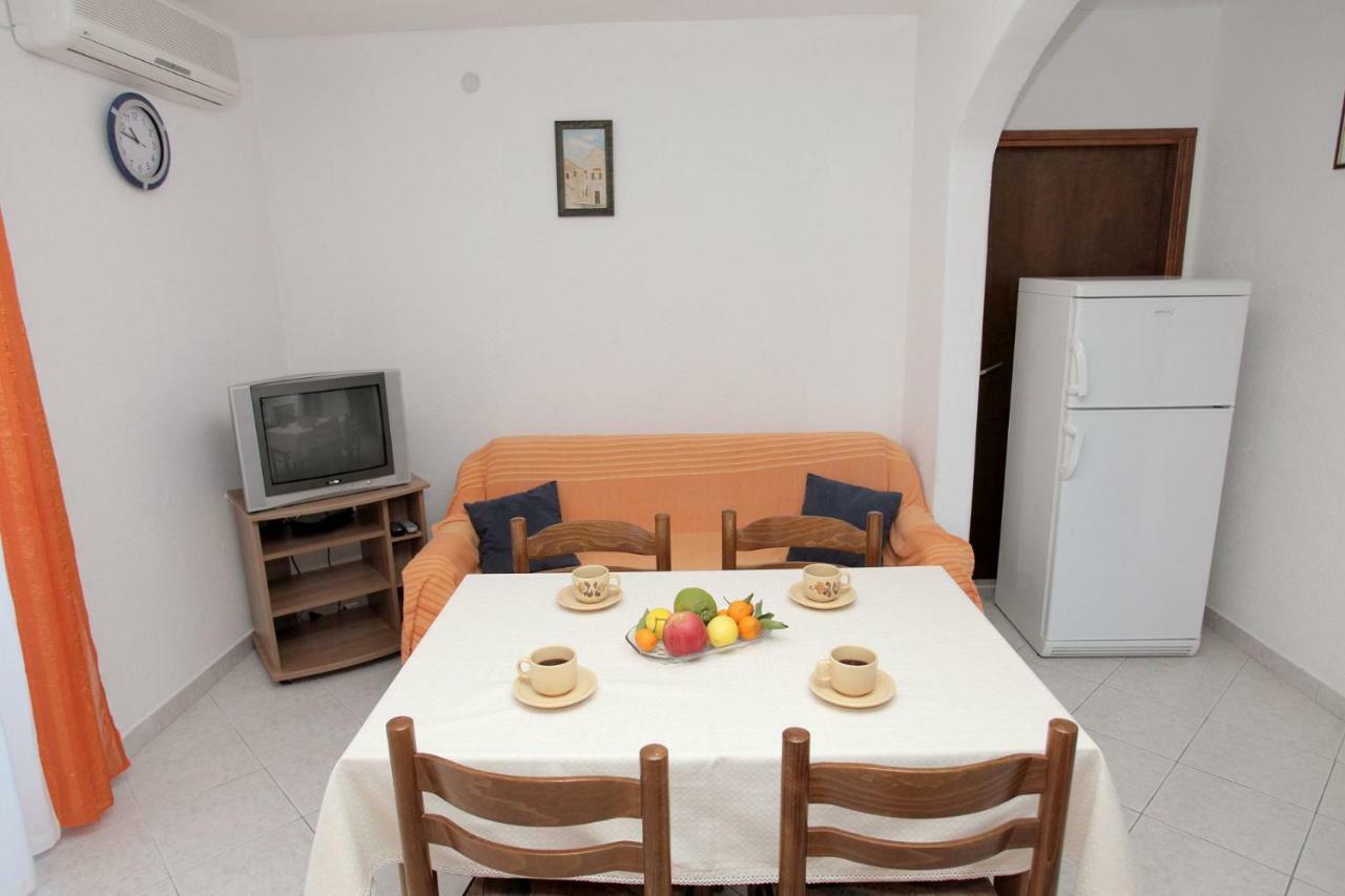 Apartments Maja - Sea View تروغير المظهر الخارجي الصورة