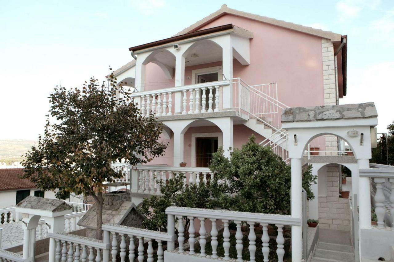 Apartments Maja - Sea View تروغير المظهر الخارجي الصورة